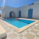 VILLA NEUVE AVEC PISCINE - TITRE BLEU - TEZDAINE DJERBA ZA - RÉF V714