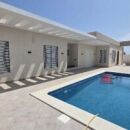 VILLA DE PLAIN-PIED AVEC PISCINE À HOUMT SOUK DJERBA ZA - RÉF V705