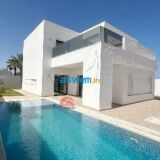 VILLA NEUVE À VENDRE À LA ZONE TOURISTIQUE MEZRAYA ZA - RÉF V640