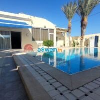 GRANDE MAISON EN ZONE TOURISTIQUE DJERBA ZT - RÉF V590